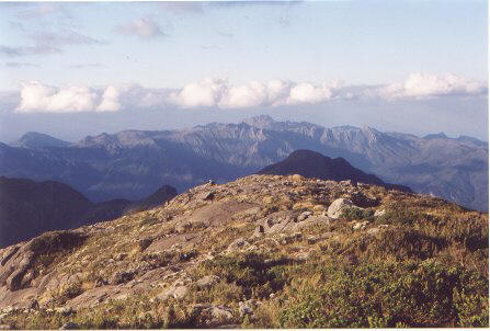 Vista da Pedra da Mina - Agulhas Negras ao fundo